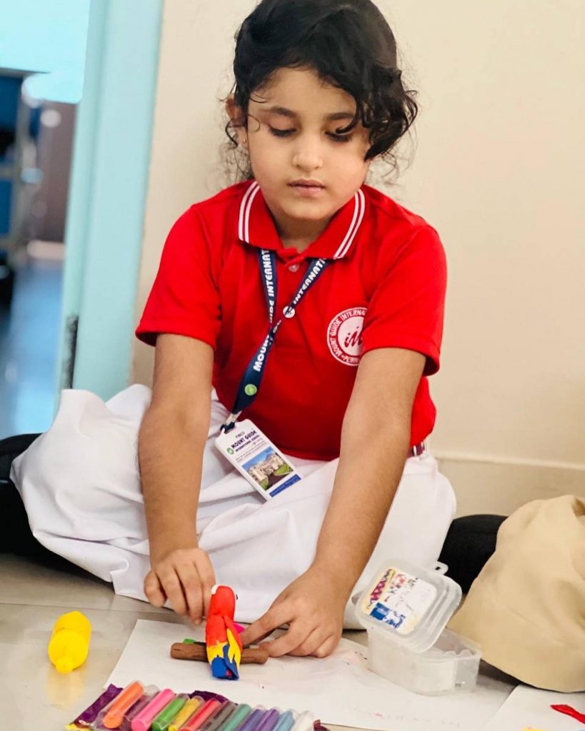 Melange 2022 Clay Modelling Mount Guide International