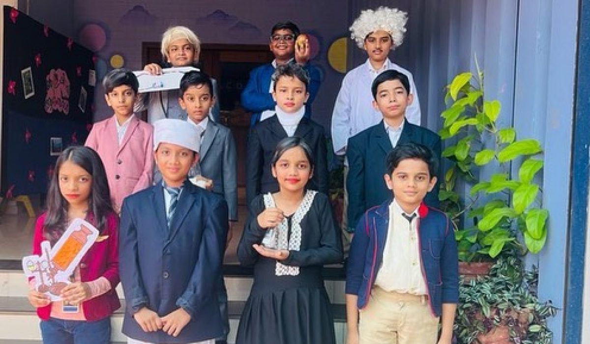 Science Fiesta – Act Like A Scientist
